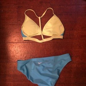 Nike Bikini, (M) T-back halter top